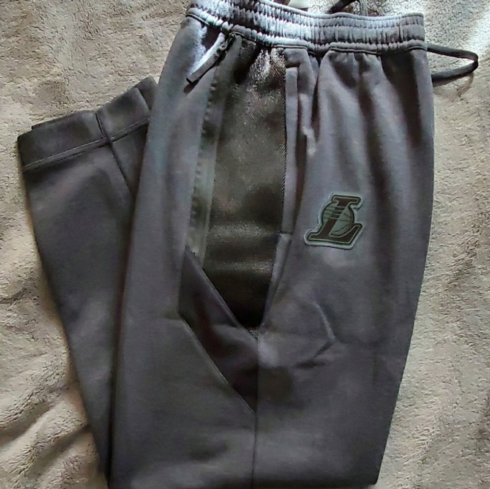 Mens nike lakers sweats